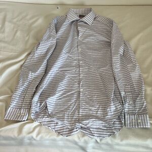 Van Heusen Blue and White Dress Shirt Elegant Design